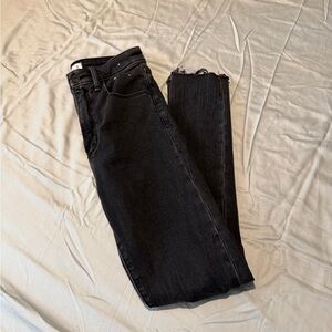 Abercrombie & Fitch Black Cropped Jeans